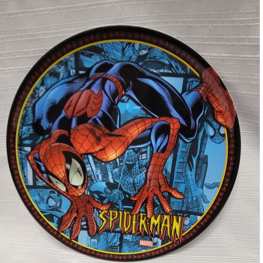 Marvel Spider-Man 8 Inch Melamine Plate Comic Graphic Red Blue Kids Dinnerware